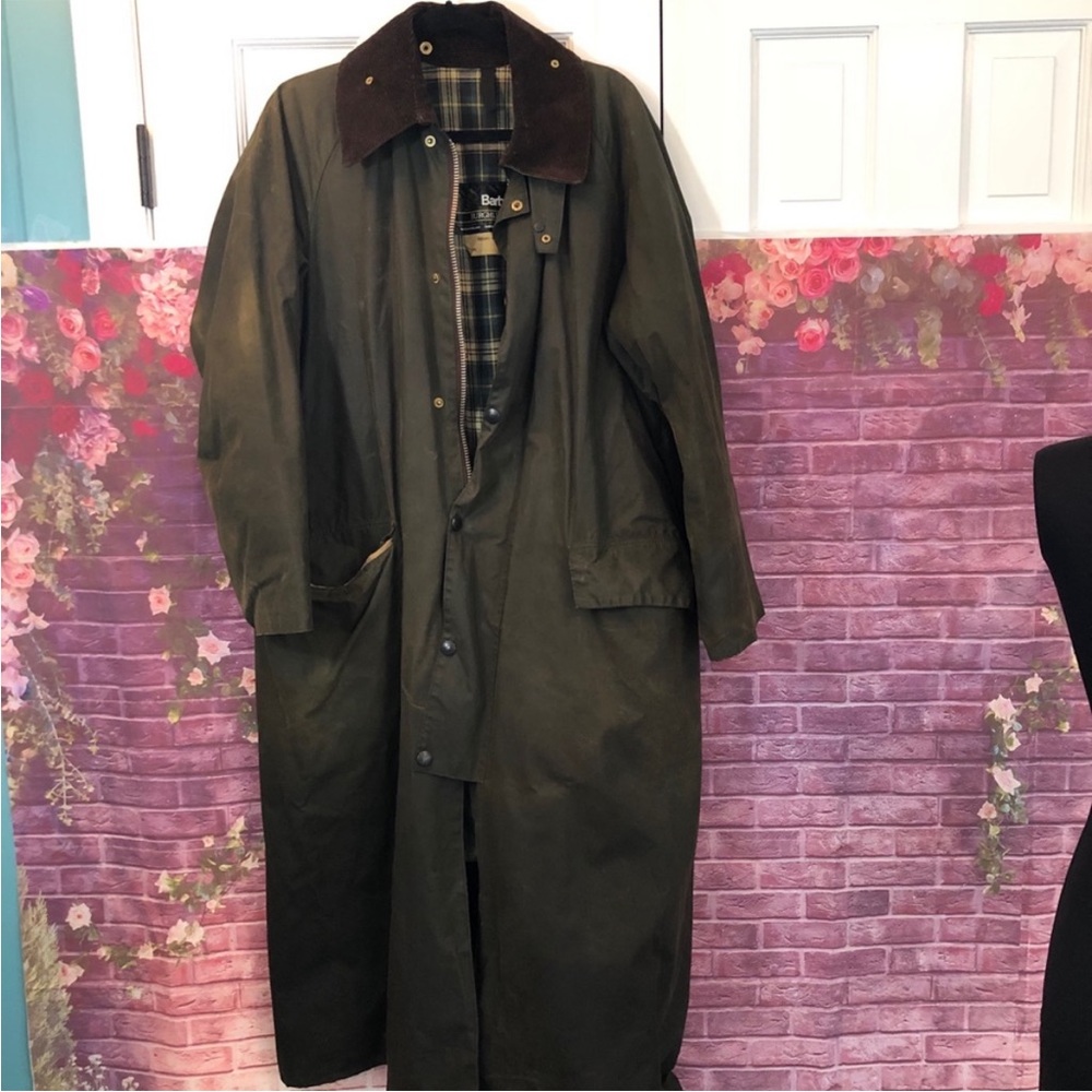 COPY - Reposh! Vintage Barbour waxed jacket.